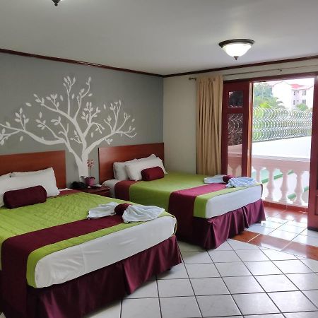 Hotel Fotherhouse San Salvador Ngoại thất bức ảnh