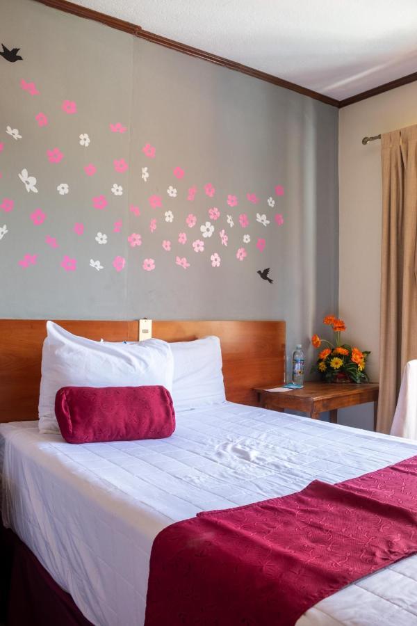 Hotel Fotherhouse San Salvador Ngoại thất bức ảnh