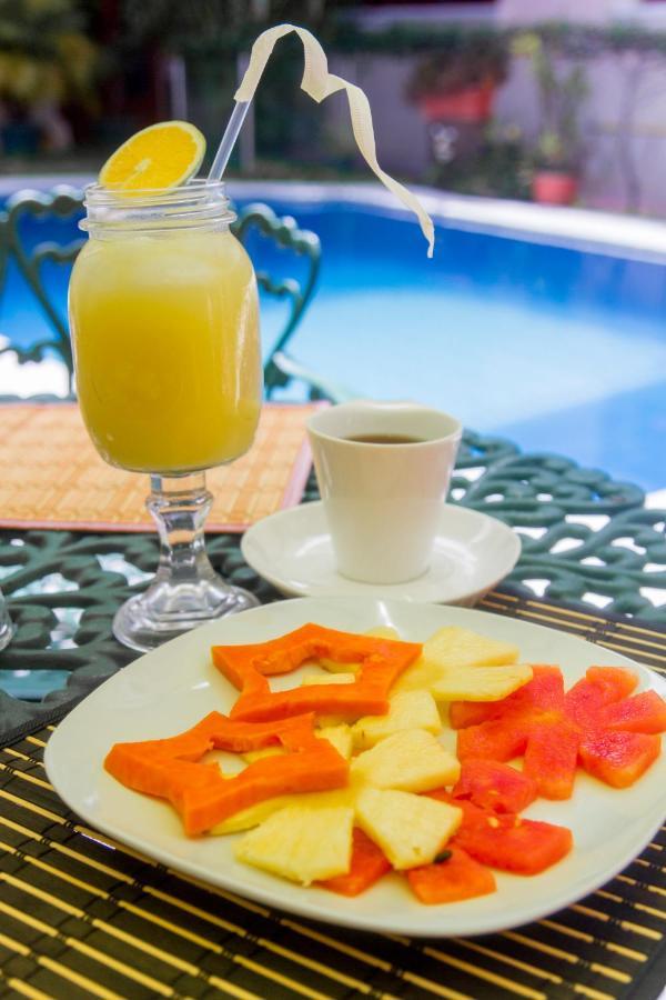 Hotel Fotherhouse San Salvador Ngoại thất bức ảnh