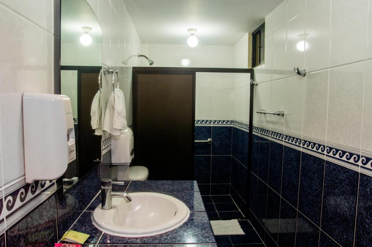 Hotel Fotherhouse San Salvador Ngoại thất bức ảnh