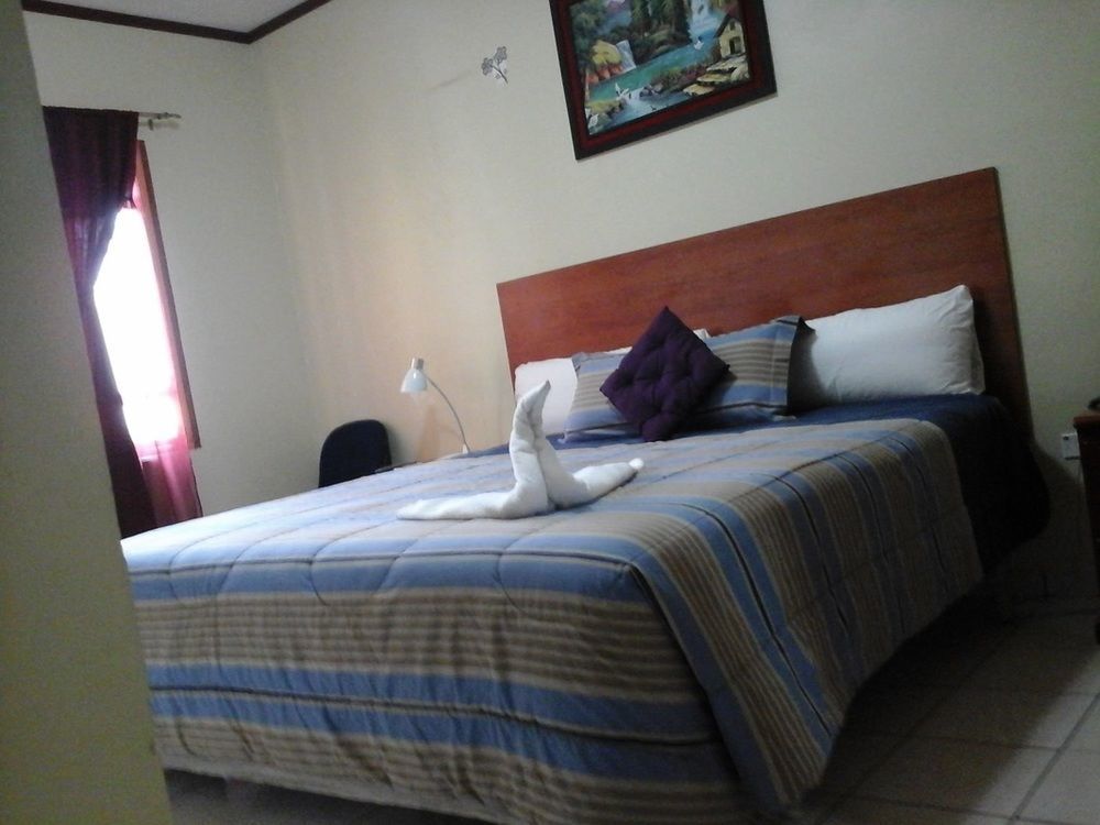Hotel Fotherhouse San Salvador Ngoại thất bức ảnh