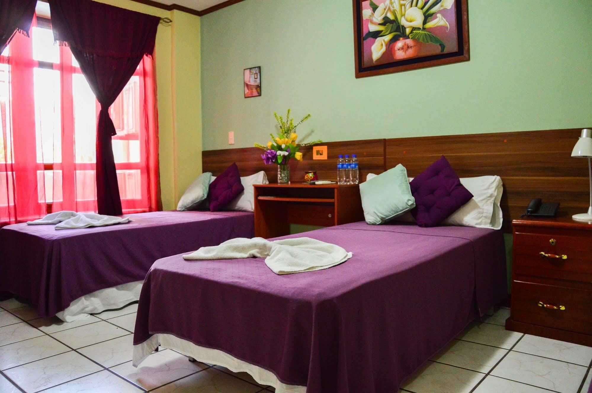 Hotel Fotherhouse San Salvador Ngoại thất bức ảnh