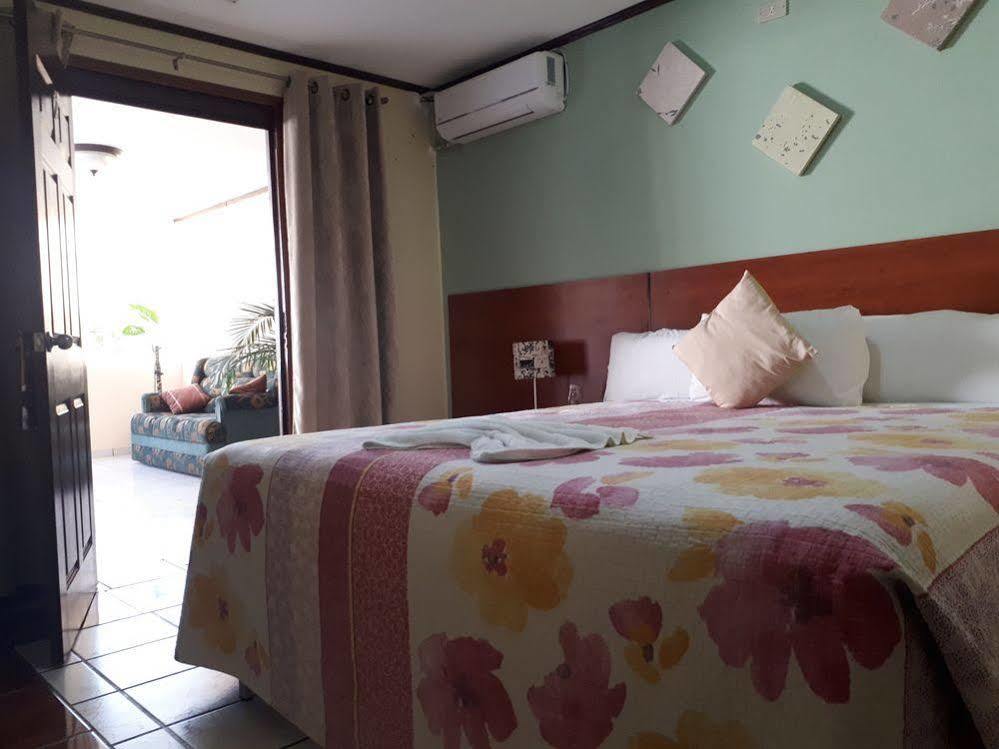 Hotel Fotherhouse San Salvador Ngoại thất bức ảnh