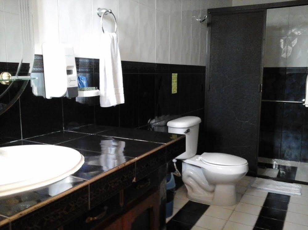 Hotel Fotherhouse San Salvador Ngoại thất bức ảnh